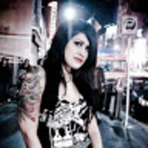 Meet your Posher, Lizzy